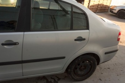 Vw polo iv 9n sedan дверь задняя задние левая la7w фото №1
