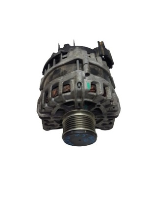 Renault clio v 1.5 blue dci генератор 231004402r фото №1