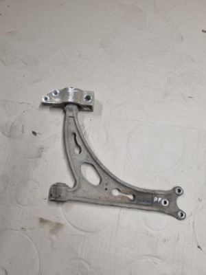 Важіль правий перед 1k0407153n skoda octavia ii фото №1