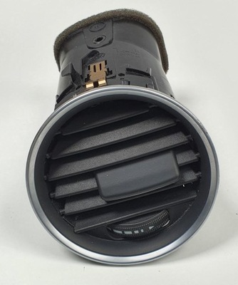 Решітка обдув ліва mercedes w204 a2048306754 фото №1