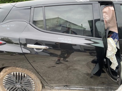 Двері правий задня nissan leaf ze1 ii 2 колір z11 фото №1