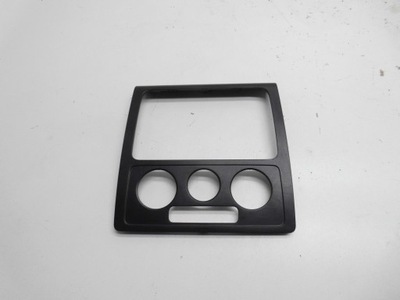 Рамка радио обдув 2k0858061a vw caddy 2k 2003-2015r. оригинал фото №1