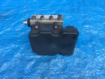 Micra k13 1,2 dig-s насос abs 47660 3hd0d фото №1
