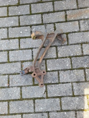 Кронштейн глушителя катализатор scania r 1497657 фото №1