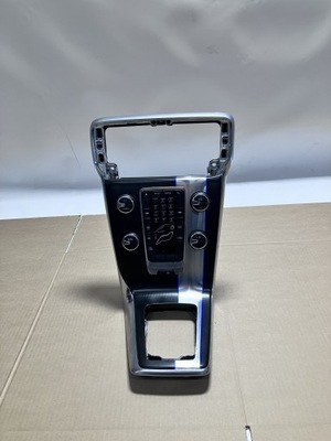 Панель обдув volvo v40 ii r design фото №1