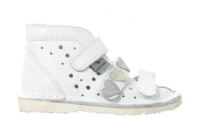 Danielki białe wzór Serduszka rozmiar 22