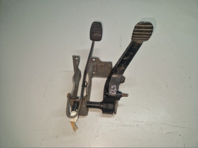 Dacia sandero i 1.5 dci педаль газу гальма фото №1