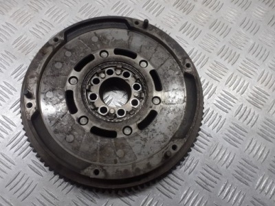 Колесо маховик toyota corolla e12 2.0 d4d фото №1