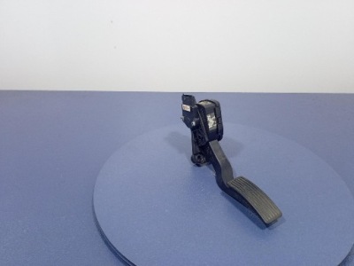 Kia picanto ii педаль газа потенциометр 32727-2k200 фото №1