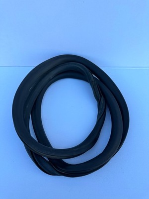 Leon iii прокладка двері правий лівий задня 5f9867367 фото №1