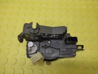 Opel vectra c замок двері лівий перед 13201311 фото №1