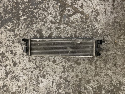 Peugeot 508 радіатор wody генератора гібрид фото №1