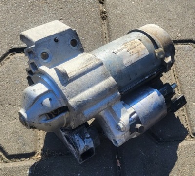 Bmw g30 g20 стартер 8671505-02 фото №1