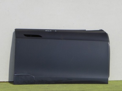 Двері перед праве tesla s оригінал фото №1