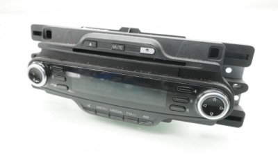 Радіо cd alfa romeo giulietta 7640333316 фото №1