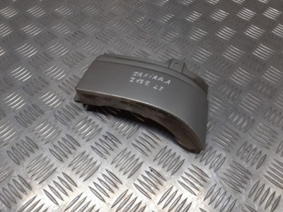 Молдинг лампи задня opel zafira a 90580803 z157 фото №1