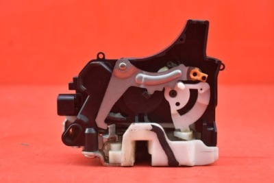 Замок дверь правый перед mitsubishi lancer viii 10r фото №1