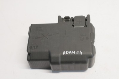 Клема запобіжник акумулятор opel оригінальний номер 13371567 фото №1