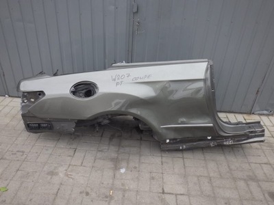 Четверть крыло правый задняя mercedes w207 coupe фото №1