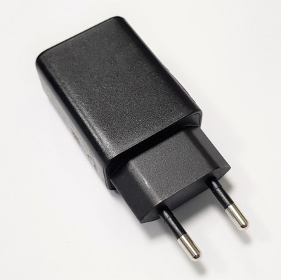 ŁADOWARKA ZASILACZ 5V 3A 9V 2A 12V 1.5A CK18W02EU