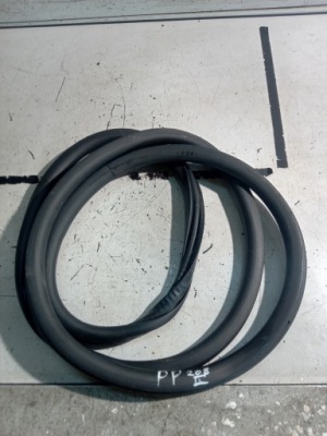 Peugeot 208 ii прокладка дверь правый перед фото №1