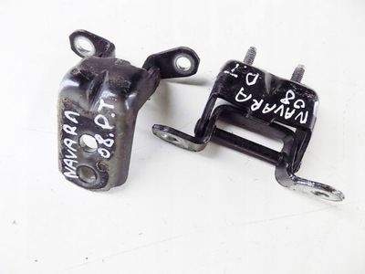 Navara iii d40 петлі двері правий задня kpl фото №1