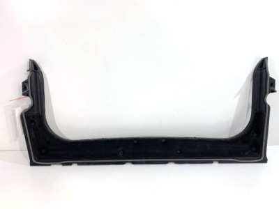 Захист стіни перегородки mercedes gle a1676207002 фото №1