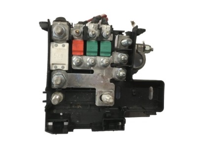 Клемма предохранители maserati levante 06700020290 фото №1