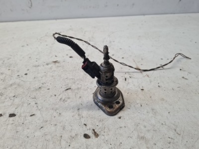 Opel insignia a рестайлинг  форсунка adblue 55501991 b20dth фото №1