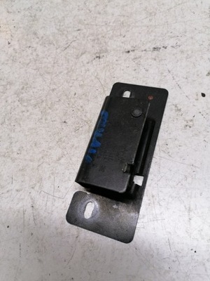 Засувка двері задня opel vivaro фото №1