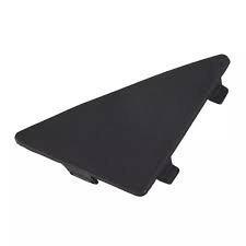 Заглушка ліва ґрати бампера передній mazda 3 фото №1