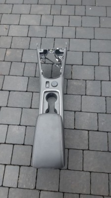 Туннель подлокотник astra k eu фото №1