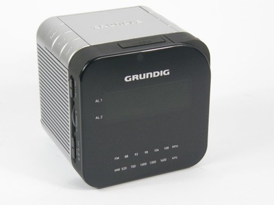 RADIOBUDZIK GRUNDIG SONOCLOCK 590