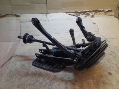 Ступица поворотный кулак правый задний  bmw 5 g31 фото №1