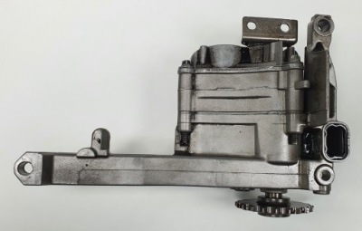 Насос оливи масляна mercedes w209 cdi 6421810801 фото №1