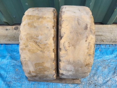 KOŁA OPONY PEŁNE CONTINENTAL 140/55 - R 9 OPONA