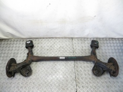 Ssangyong tivoli балка підвіска oś задній 14- фото №1