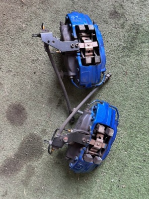 Суппорты передний maserati quattroporte 3.8 gts фото №1