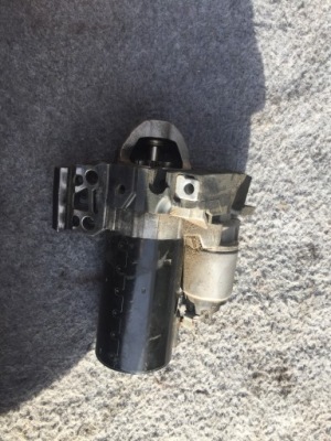 Стартер bmw 8515900 фото №1