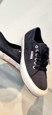 Trampki damskie czarne Superga