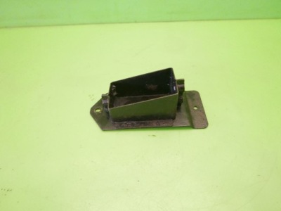 Відбійник бампера правий перед kia carnival i 99-01 фото №1