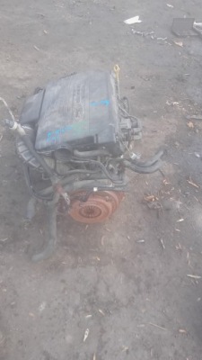 Крышка клапанов двигателя ford fiesta mk6 1.3 8v фото №1