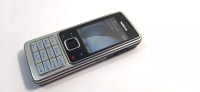 TELEFON NOKIA RM-217