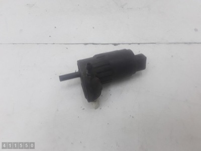 2014 alfa romeo giulietta насос распылителя передней стекло d2831 фото №1