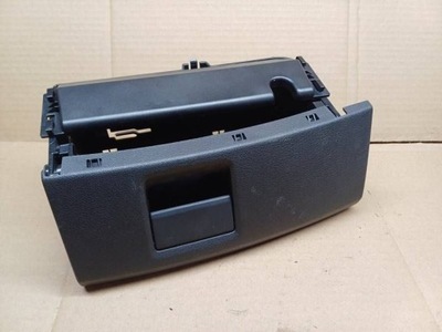 Бардачок сиденье правый audi a3 8v 8v0881578 фото №1