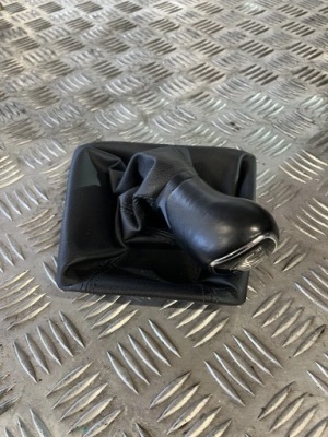 Чехол ручка переключения передач skoda kamiq 19- фото №1