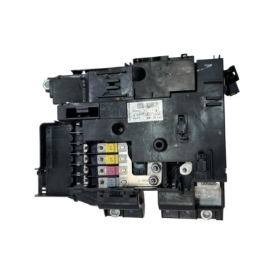 Коробка предохранителей vw touareg 7p 7p0937548f фото №1