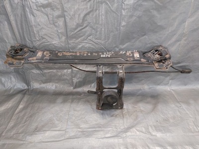 Pas передній верхній mercedes w203 фото №1