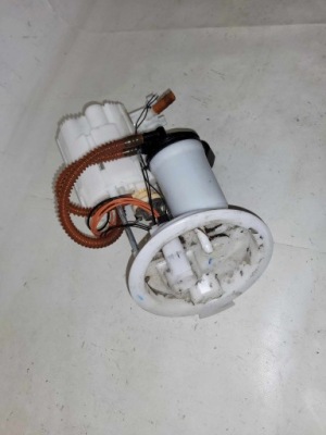 Насос топлива 2.0 bmw f30 f22 f23 2017 7344066-07 фото №1