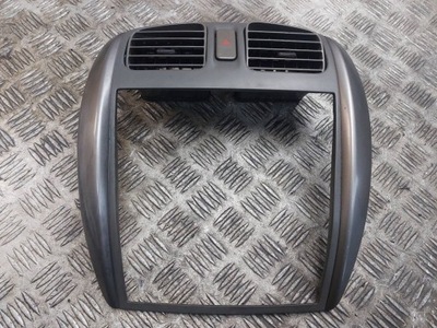 Решітка обдув середня рамка mazda premacy фото №1